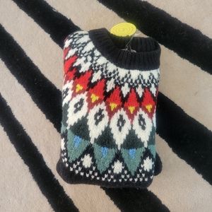 Cool sweater 😎